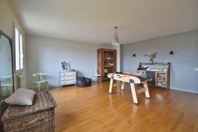 Maison - 172 m² - 5 pièces