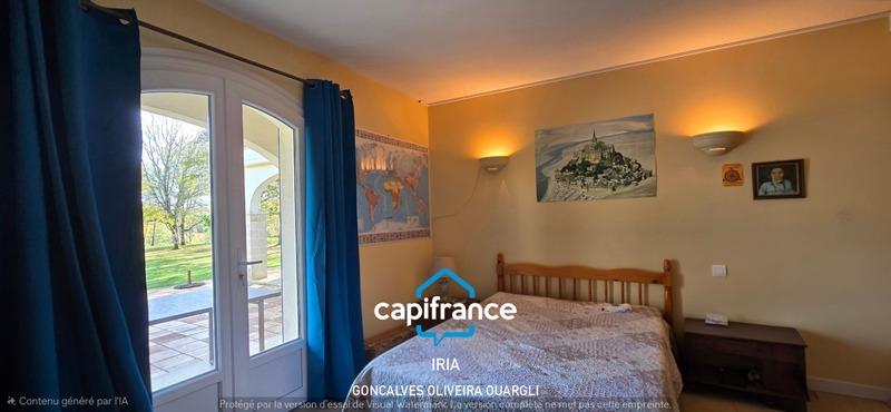 Propriété - 190 m² - 6 pièces