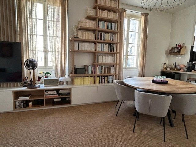 Appartement - 92 m² - 3 pièces