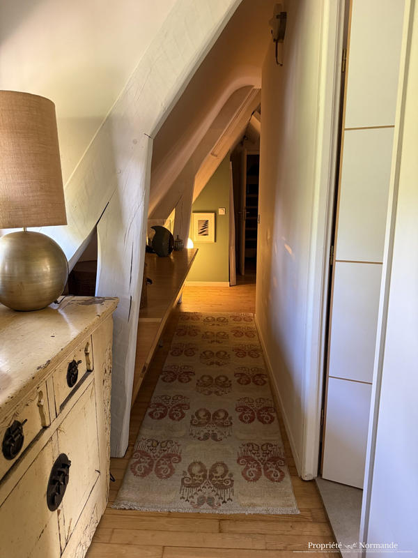 Maison ancienne - 170 m² - 8 pièces