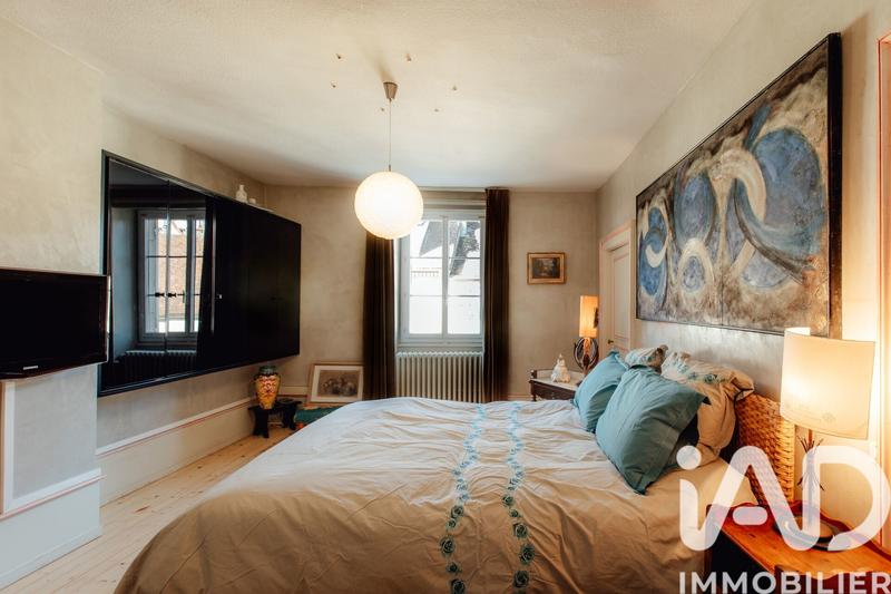 Maison - 400 m² - 17 pièces