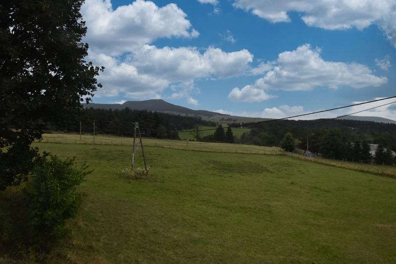 Maison en pierre - 180 m² - 2 pièces