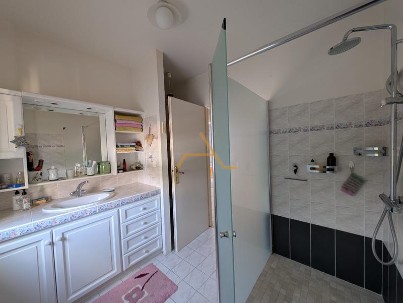 Villa - 128 m² - 4 pièces