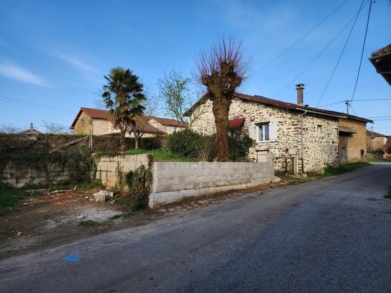 Maison de village - 95 m² - 5 pièces