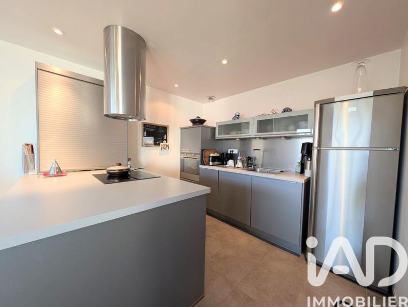 Appartement - 85 m² - 3 pièces