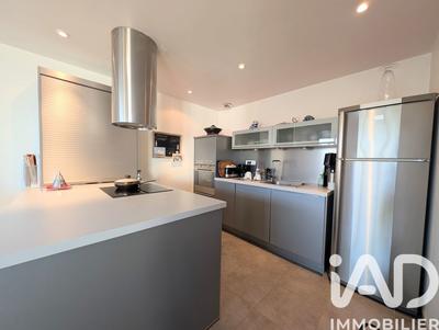 Appartement - 85 m² - 3 pièces