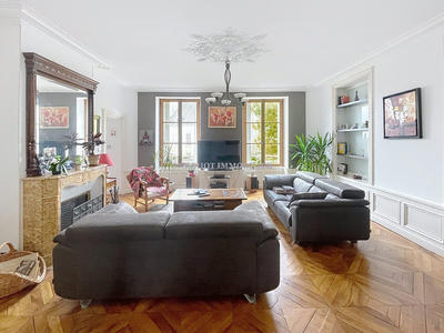 Duplex - 185 m² - 5 pièces