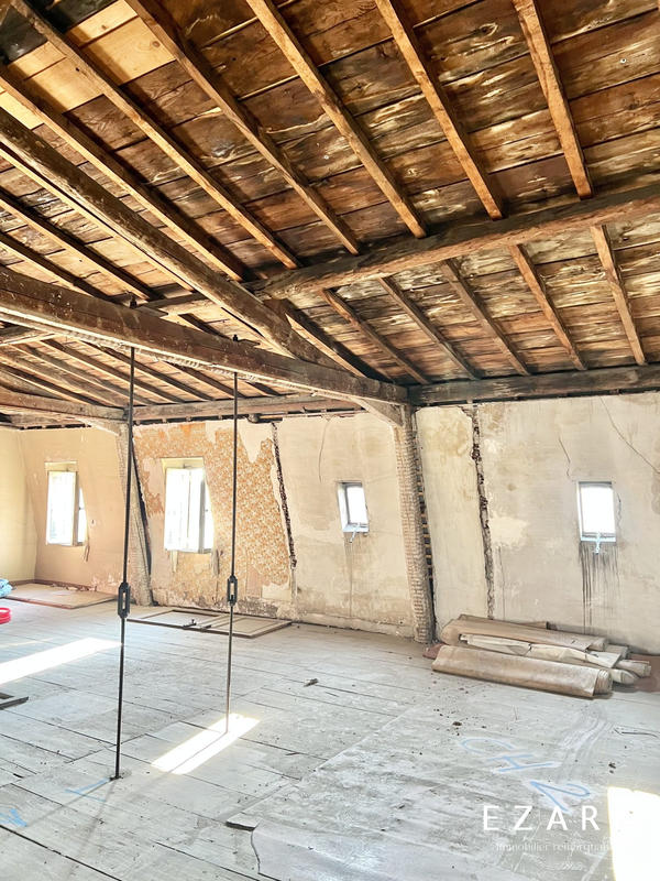 Appartement - 98 m² - 4 pièces