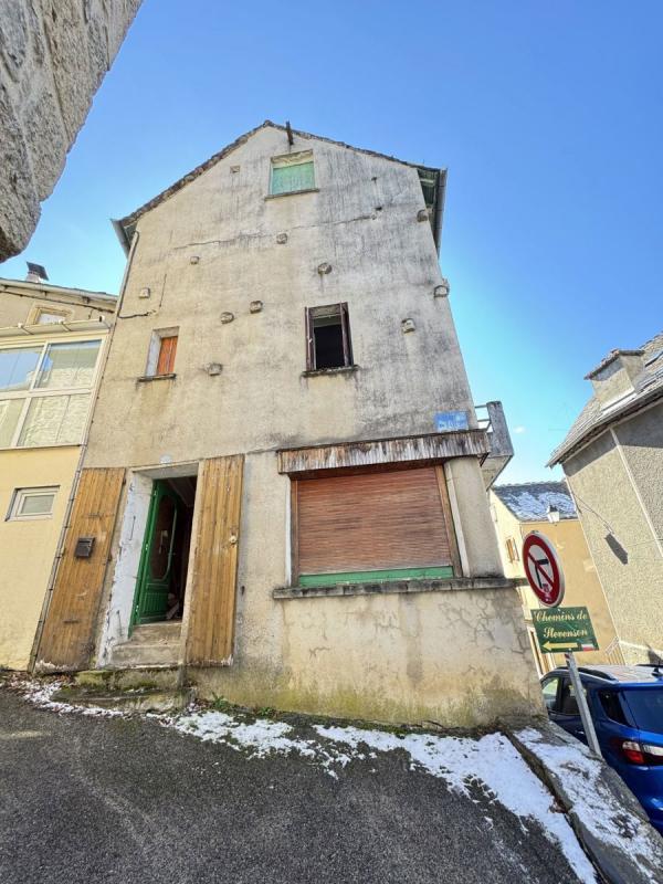 Maison - 70 m² - 5 pièces