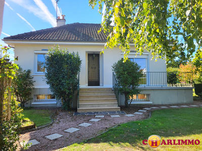 Maison traditionnelle - 134 m² - 5 pièces