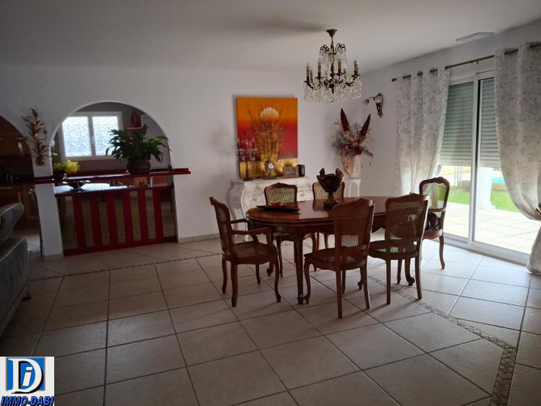 Maison - 157 m² - 5 pièces