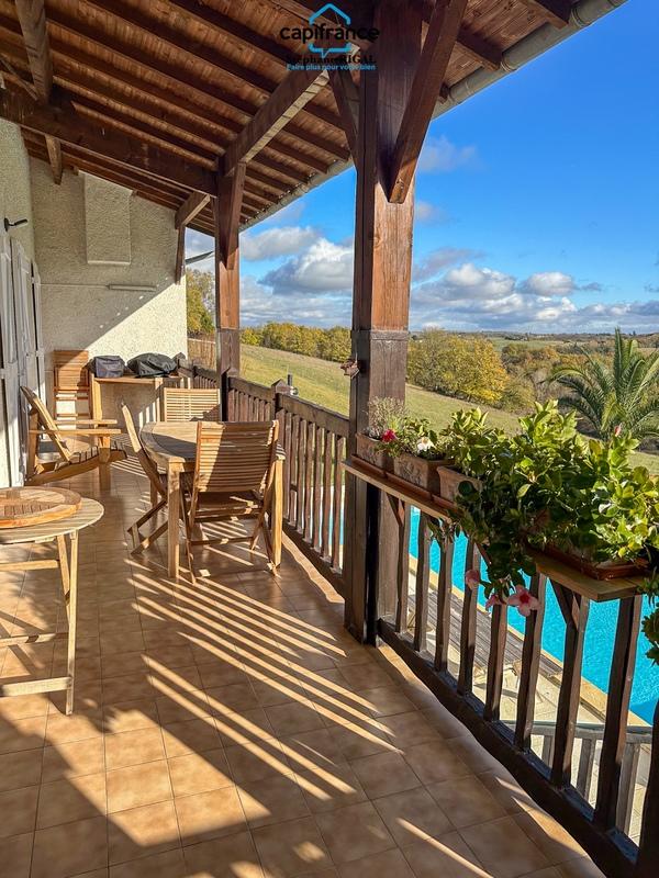 Maison - 125 m² - 5 pièces