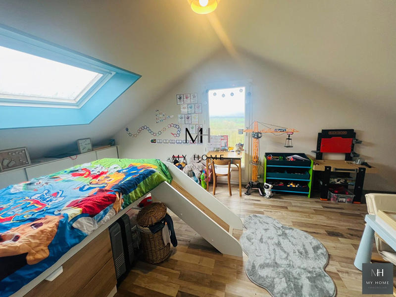 Maison - 100 m² - 4 pièces