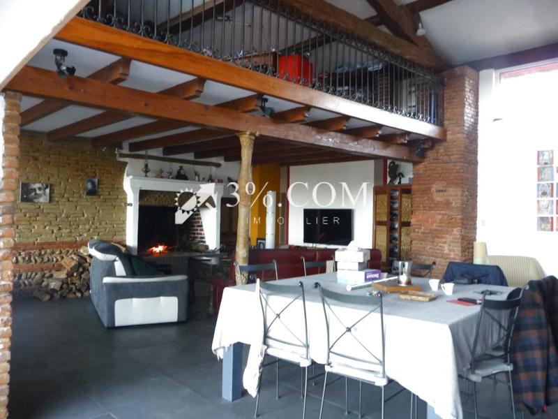 Maison - 300 m² - 7 pièces