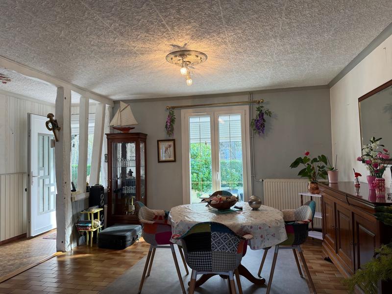 Maison - 105 m² - 4 pièces