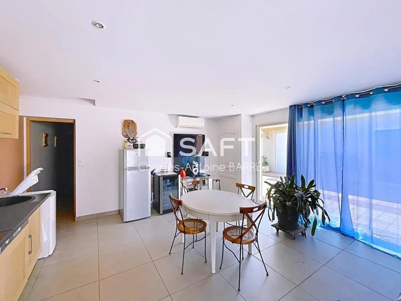 Maison - 236 m² - 6 pièces