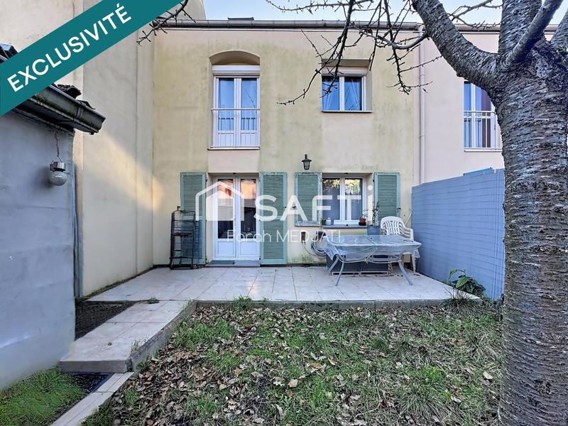 Maison - 141 m² - 9 pièces