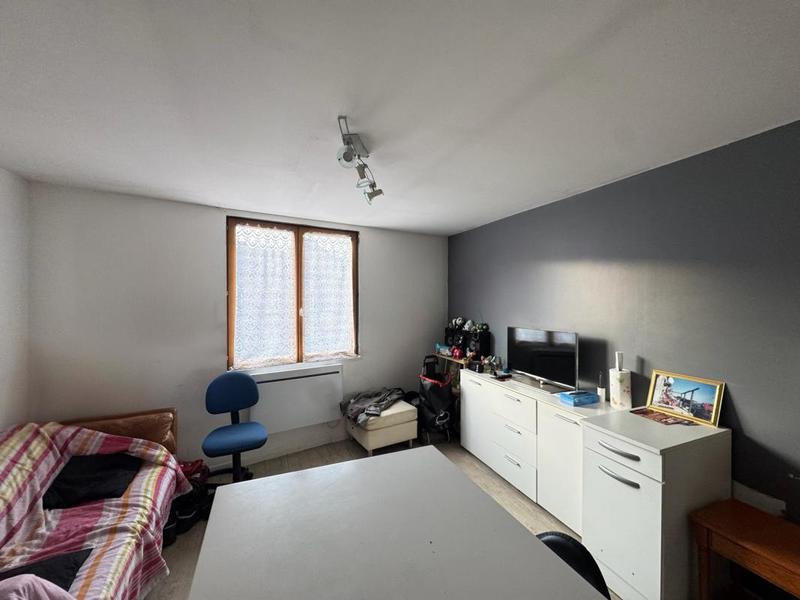 Immeuble - 163 m² - 9 pièces