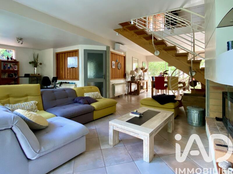 Maison de maîtres - 184 m² - 7 pièces