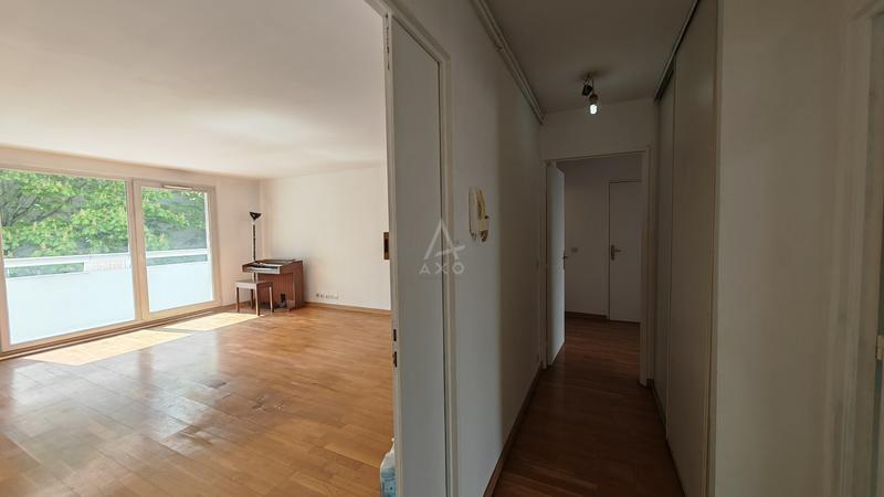 Appartement - 97 m² - 5 pièces