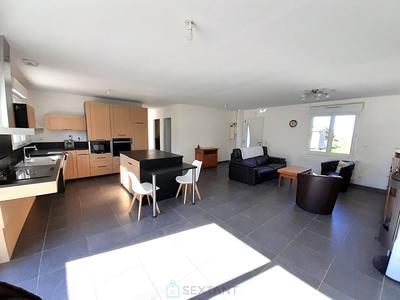 Maison - 85 m² - 3 pièces