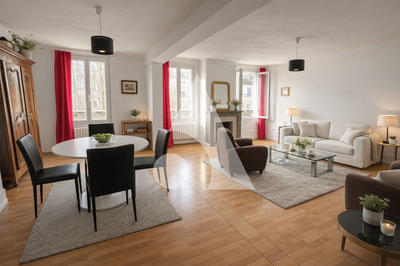 Appartement - 115 m² - 5 pièces