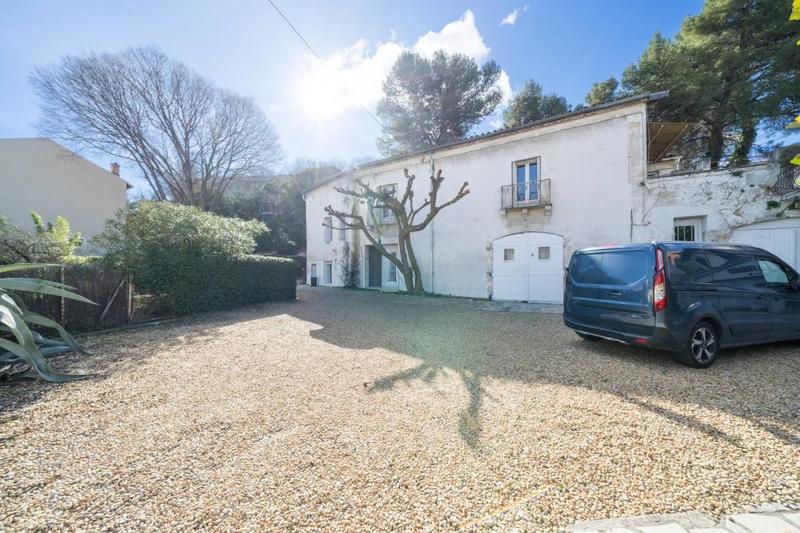 Appartement - 410 m² - 11 pièces