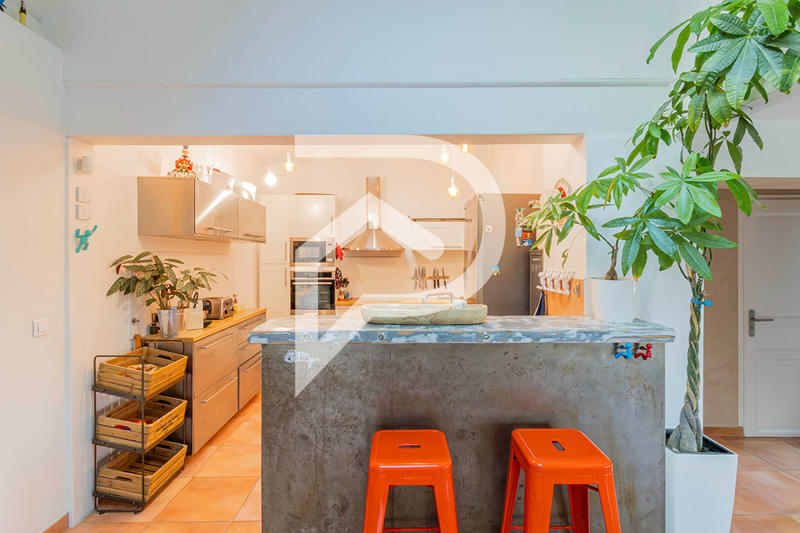 Maison - 115 m² - 4 pièces