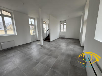 Maison traditionnelle - 140 m² - 6 pièces