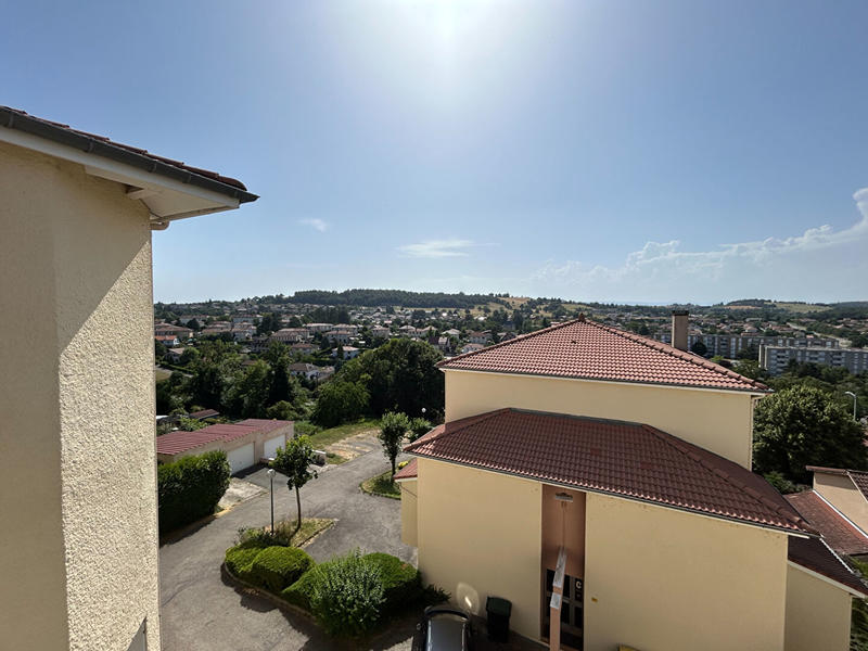 Appartement - 70 m² - 3 pièces