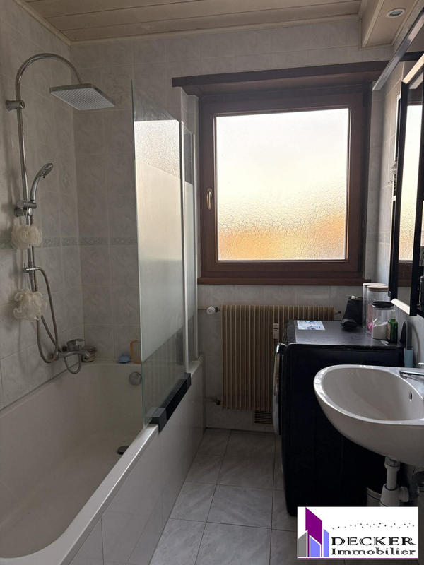 Appartement - 79 m² - 3 pièces