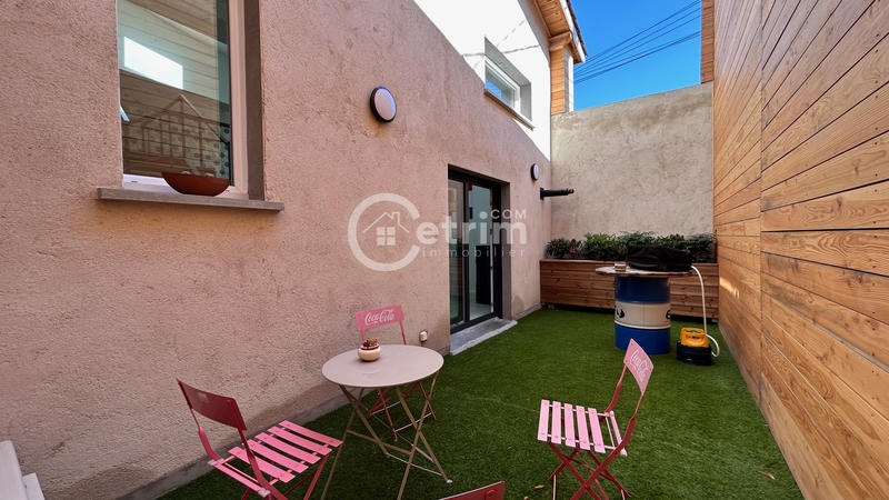 Maison - 190 m² - 5 pièces