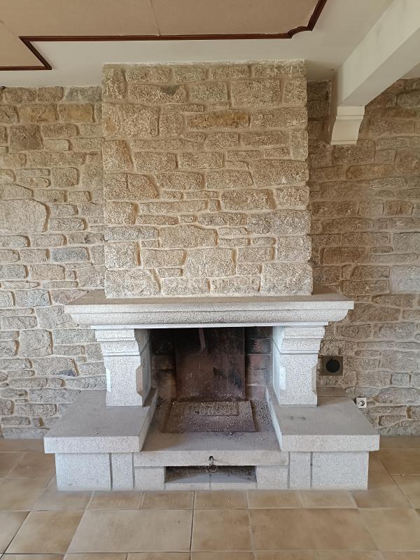 Maison en pierre - 137 m² - 6 pièces