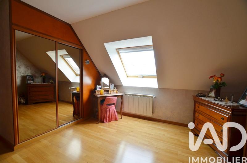 Maison - 98 m² - 4 pièces