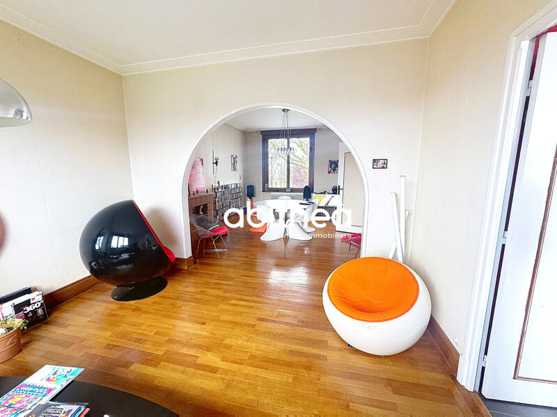 Maison - 150 m² - 5 pièces