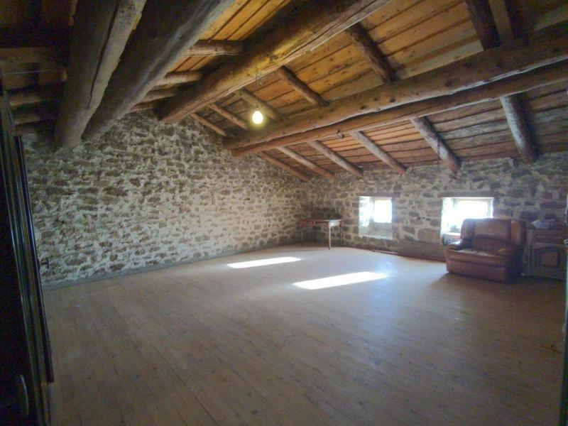 Maison - 94 m² - 4 pièces