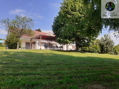 Villa - 149 m² - 6 pièces