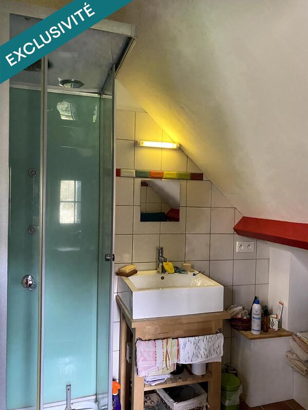 Maison - 196 m² - 10 pièces