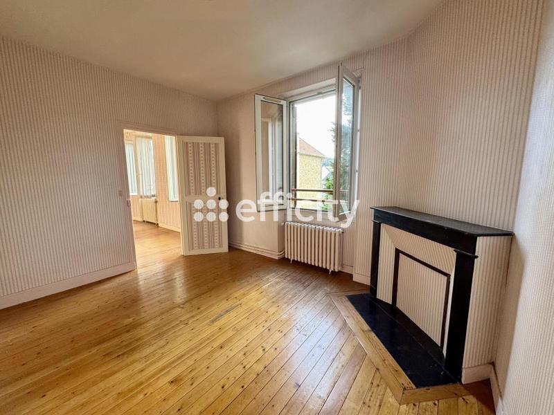 Maison - 102 m² - 6 pièces