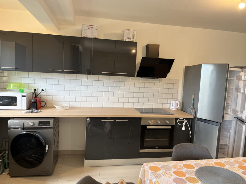 Appartement - 81 m² - 4 pièces