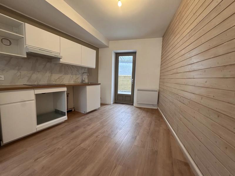 Appartement - 65 m² - 2 pièces