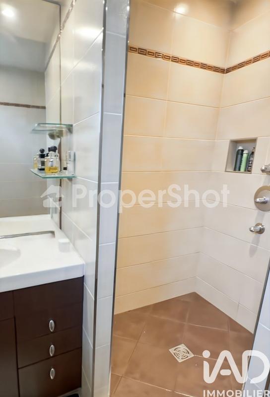 Maison - 161 m² - 8 pièces