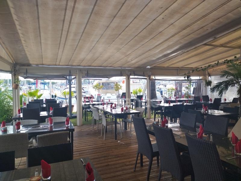 Fonds de commerce - 96 m²