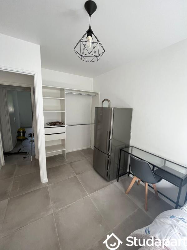 Chambre - 11 m² - 1 pièce