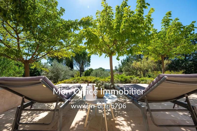 Villa - 220 m² - 7 pièces