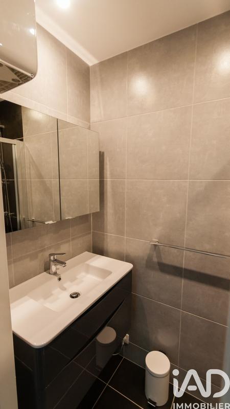 Appartement - 85 m² - 5 pièces