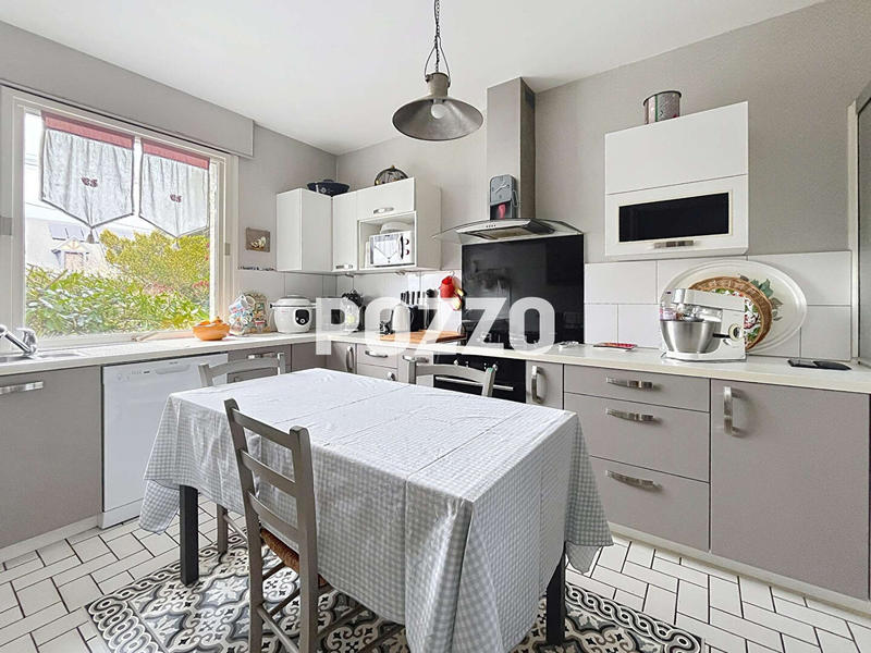 Maison - 170 m² - 7 pièces