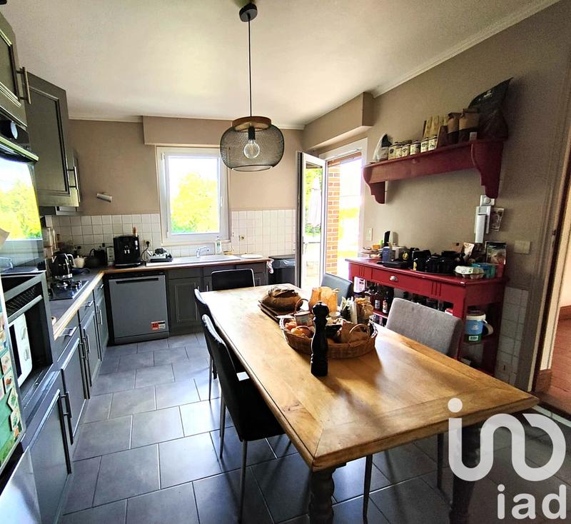 Maison - 180 m² - 7 pièces