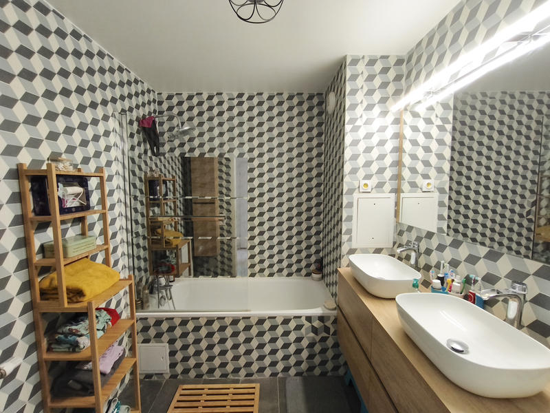 Appartement - 77 m² - 4 pièces