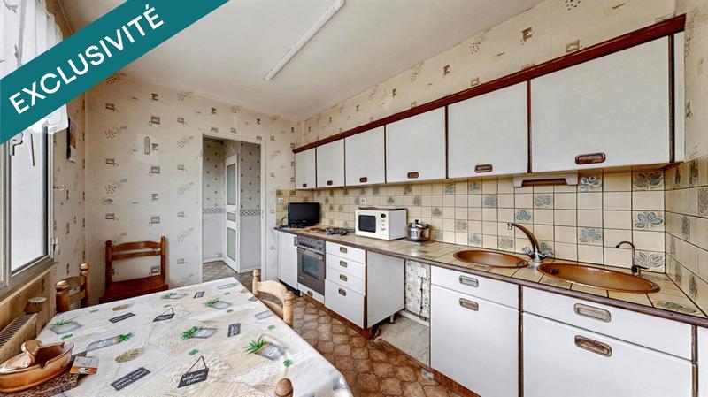 Maison - 93 m² - 5 pièces